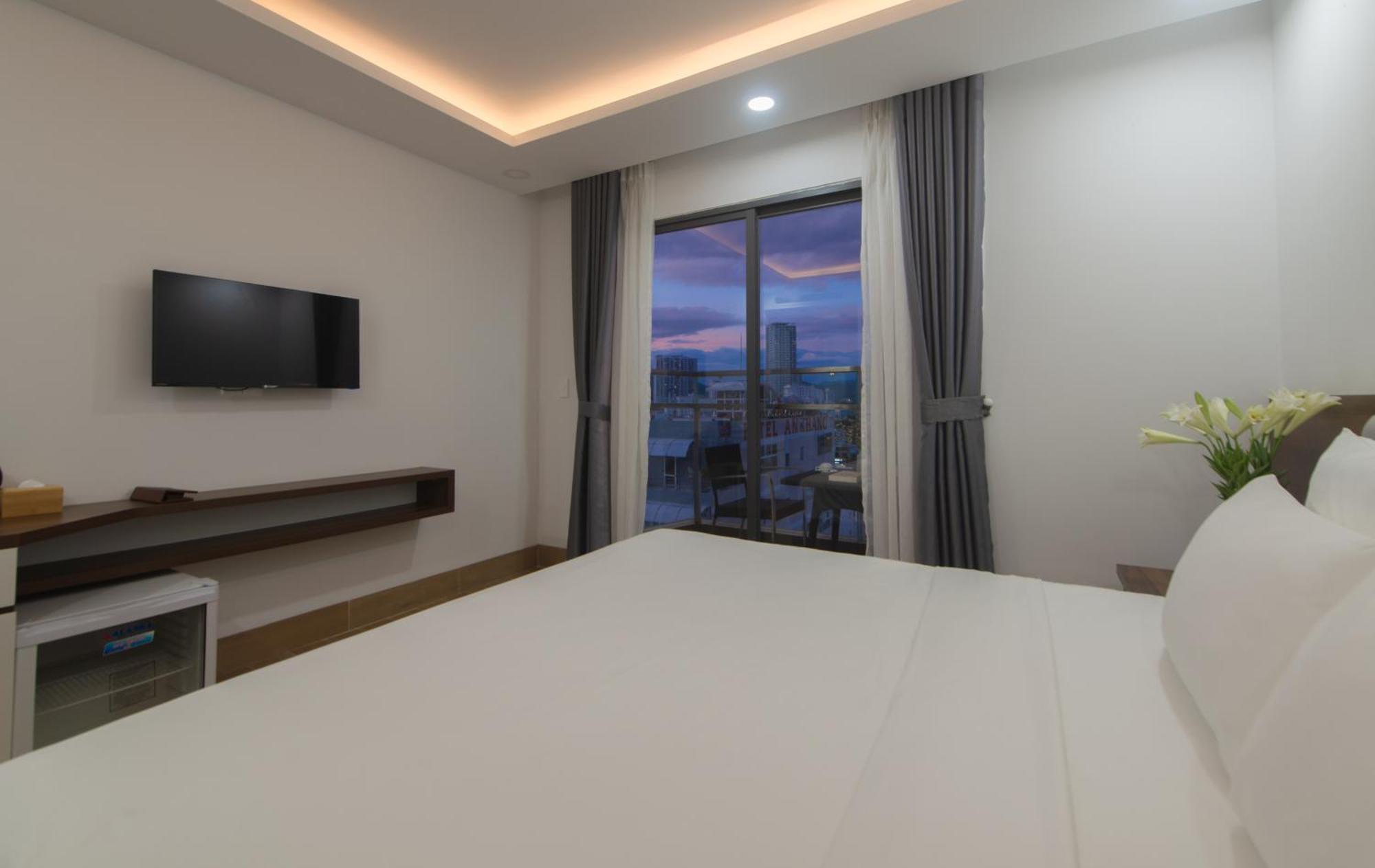 Goldcoast Hotel Nha Trang Buitenkant foto